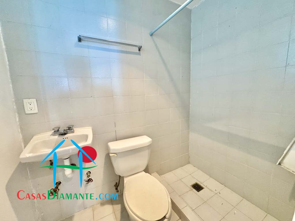 La Jolla Poniente 901 - Cuarto de servicio 3